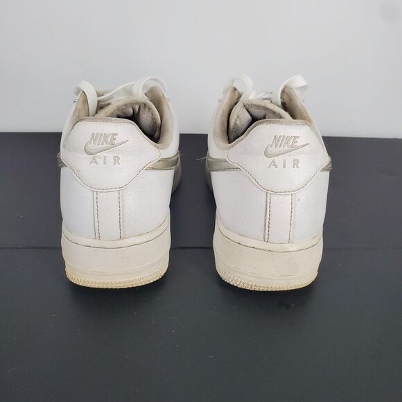 Nike Air Force 1 Low Shoes Womens Size 10 White Iridescent Swoosh CI1646-100 - Picture 2 of 10